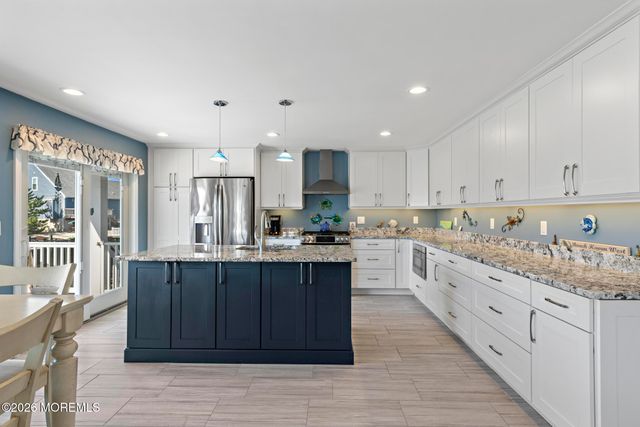 112 Eliza Lane, Manahawkin, NJ 08050
