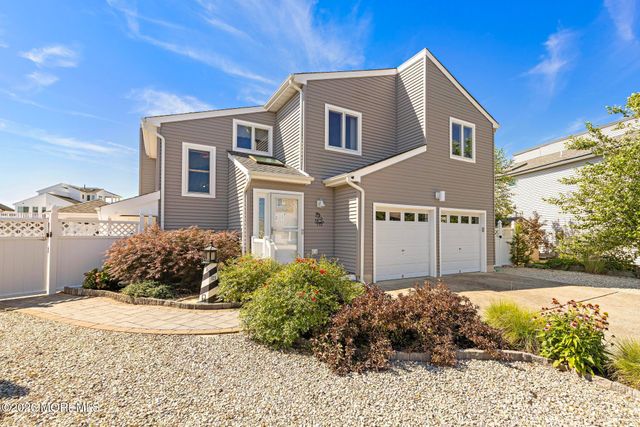 112 Eliza Lane, Manahawkin, NJ 08050