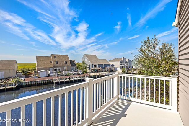 112 Eliza Lane, Manahawkin, NJ 08050