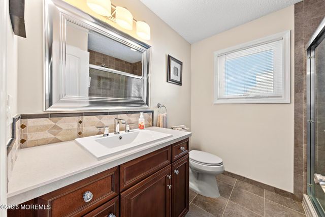 112 Eliza Lane, Manahawkin, NJ 08050