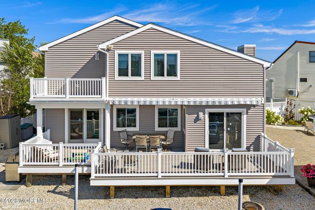 112 Eliza Lane, Manahawkin, NJ 08050