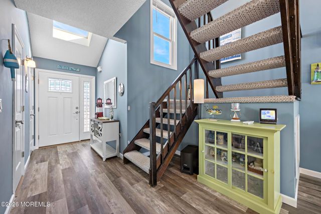 112 Eliza Lane, Manahawkin, NJ 08050