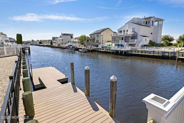 112 Eliza Lane, Manahawkin, NJ 08050