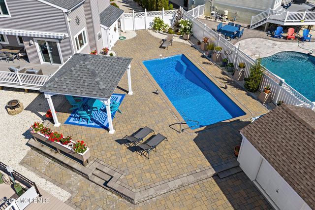 112 Eliza Lane, Manahawkin, NJ 08050