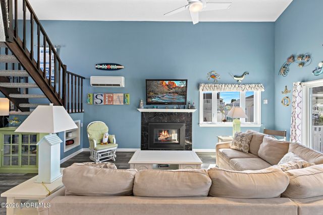 112 Eliza Lane, Manahawkin, NJ 08050