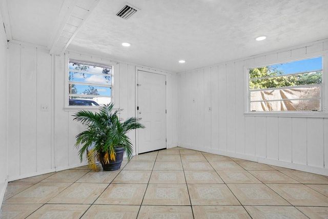 10116 UNION PARK DRIVE, Orlando, FL 32817