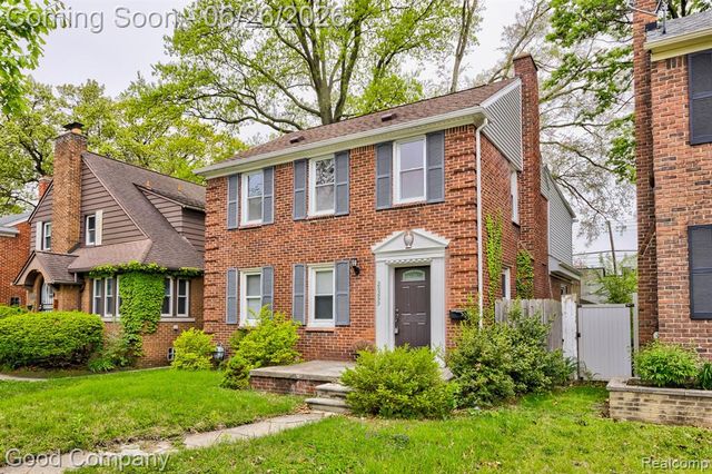 20259 Warrington Drive, Detroit, MI 48221