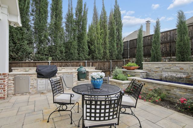312 Hollow Way, Flower Mound, TX 75022