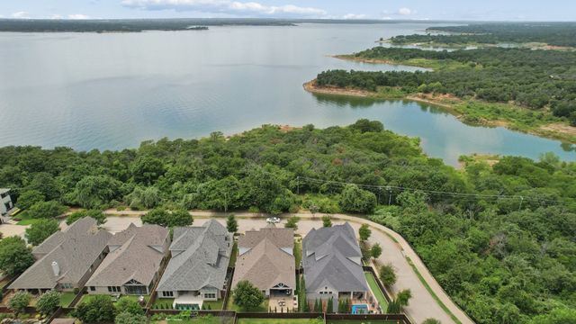 312 Hollow Way, Flower Mound, TX 75022