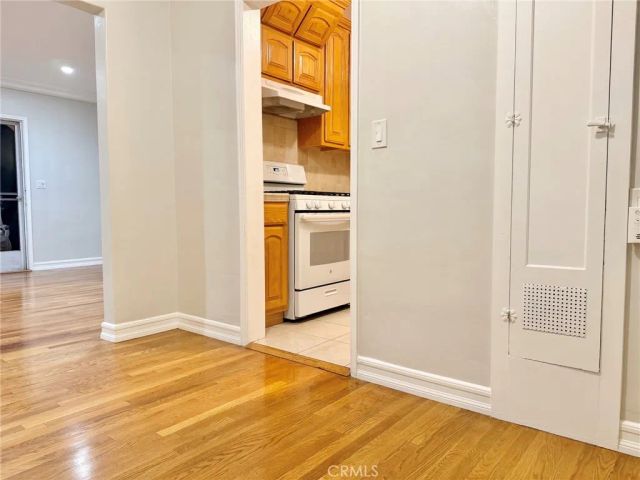 1744 Huntington Drive, South Pasadena, CA 91030