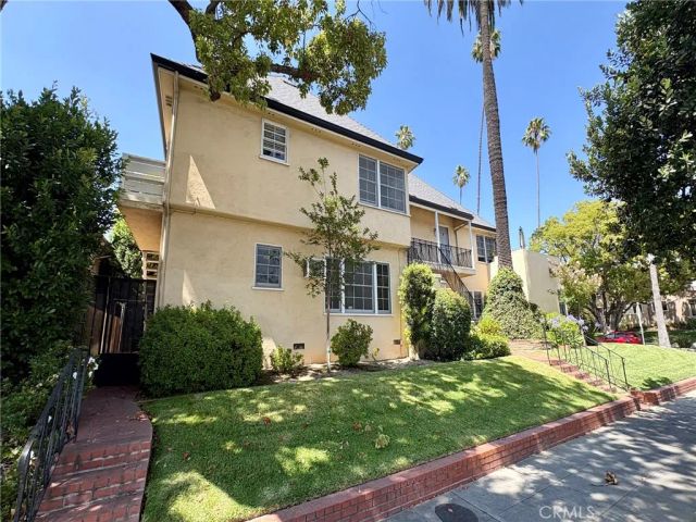 1744 Huntington Drive, South Pasadena, CA 91030