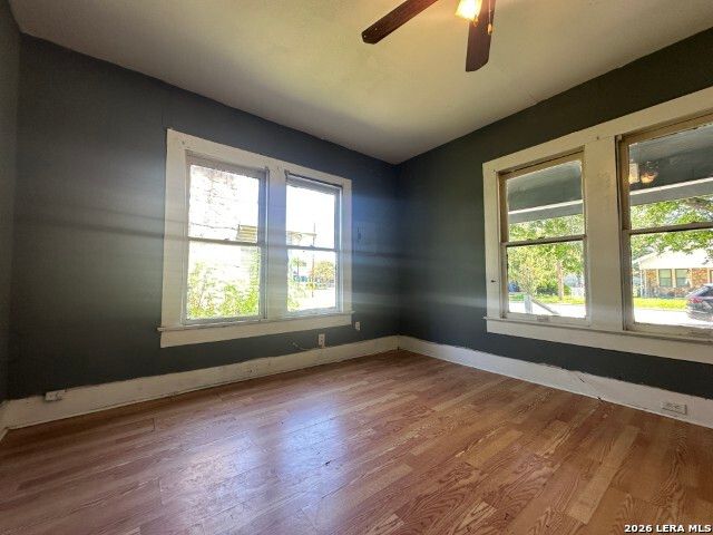 423 Barrett Place, San Antonio, TX 78225