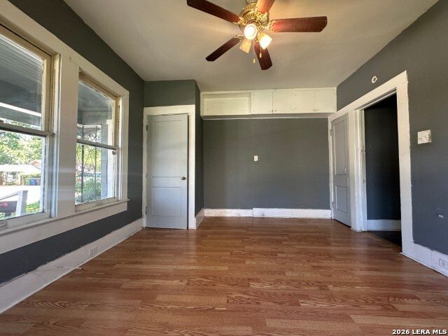 423 Barrett Place, San Antonio, TX 78225