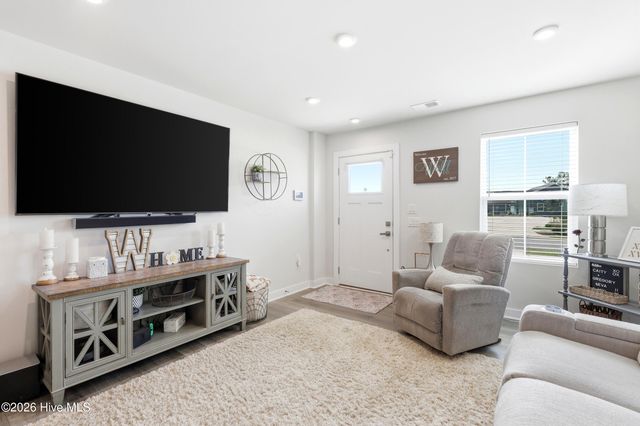 3306 Primrose Drive, Leland, NC 28451