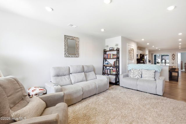 3306 Primrose Drive, Leland, NC 28451