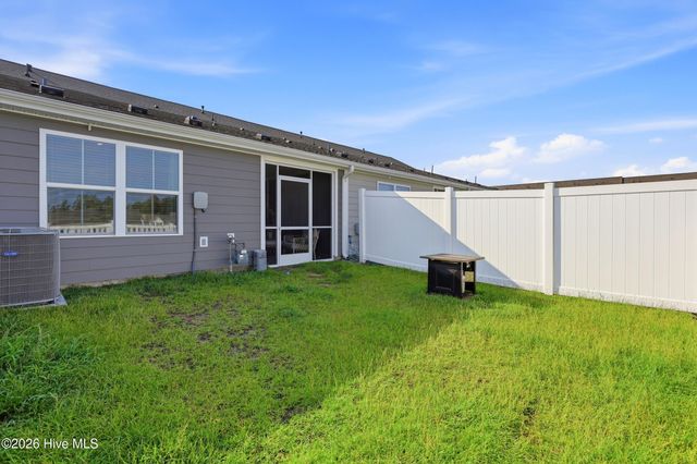 3306 Primrose Drive, Leland, NC 28451