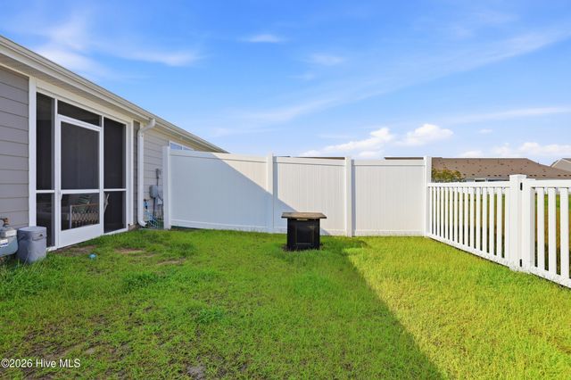 3306 Primrose Drive, Leland, NC 28451