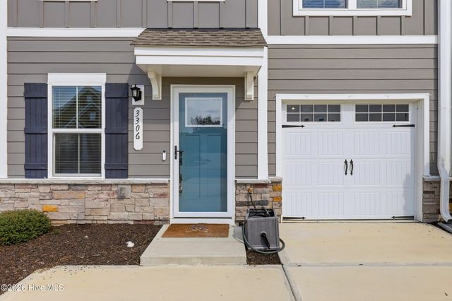 3306 Primrose Drive, Leland, NC 28451