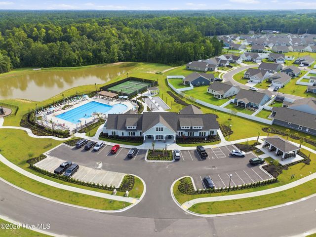 3306 Primrose Drive, Leland, NC 28451