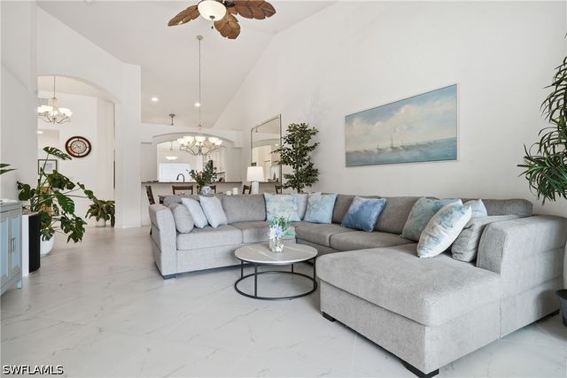 8018 Tauren CT, Naples, FL 34119