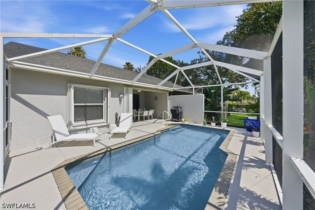 8018 Tauren CT, Naples, FL 34119