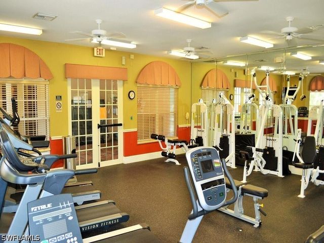 8018 Tauren CT, Naples, FL 34119
