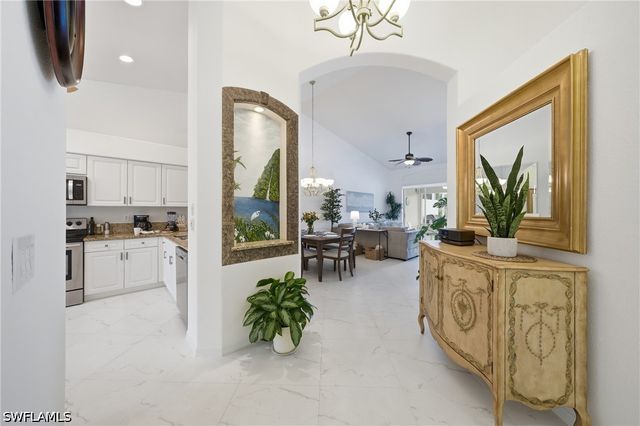 8018 Tauren CT, Naples, FL 34119