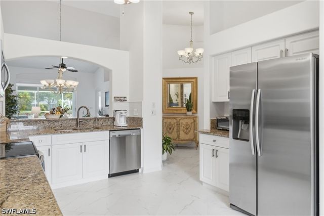 8018 Tauren CT, Naples, FL 34119