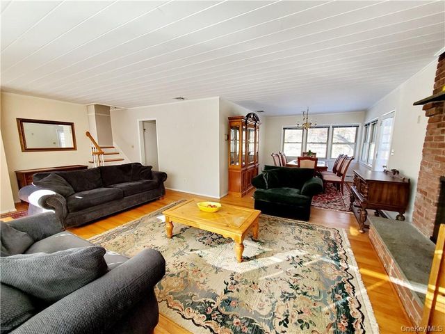 215 Harriman Road, Irvington, NY 10533