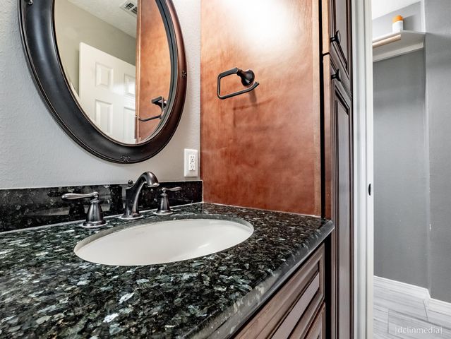 1711 Palomino Lane, Kingwood, TX 77339