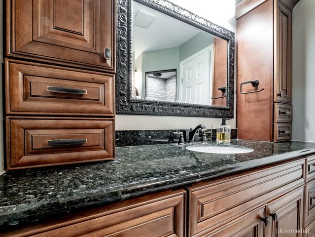 1711 Palomino Lane, Kingwood, TX 77339