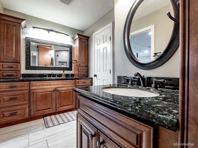 1711 Palomino Lane, Kingwood, TX 77339