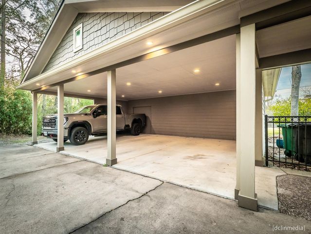 1711 Palomino Lane, Kingwood, TX 77339