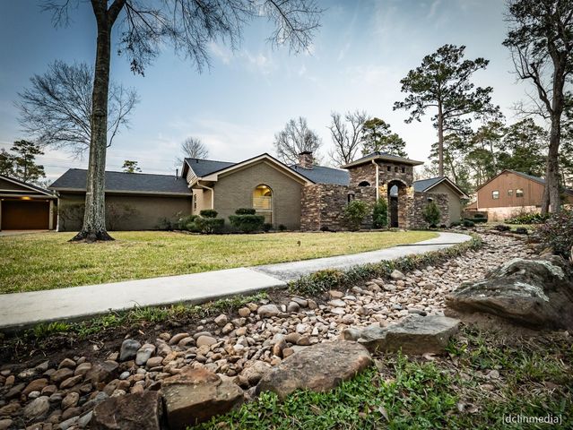 1711 Palomino Lane, Kingwood, TX 77339