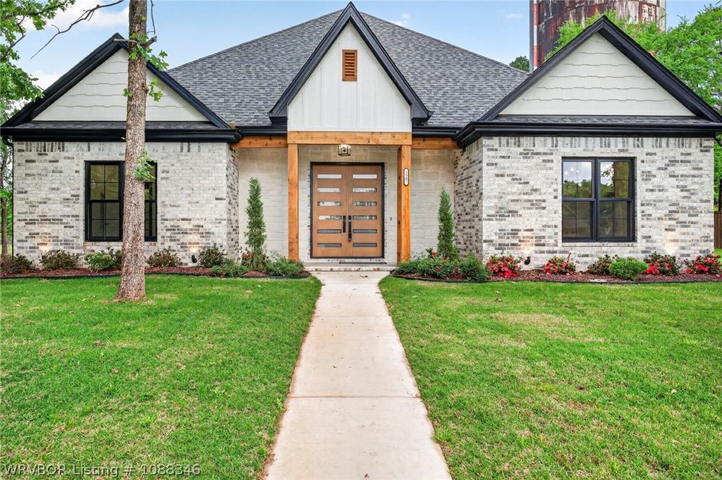 1907 Kathleen Trace, Fort Smith, AR 72903