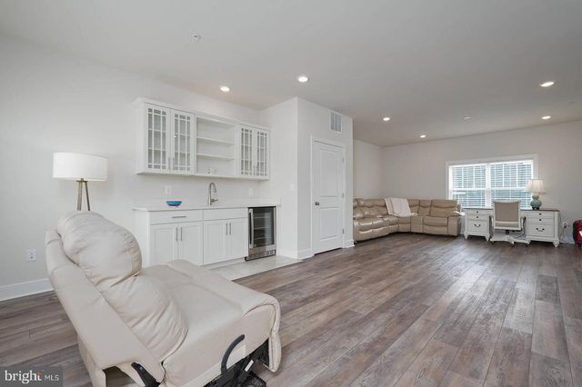 929 ROCKWELL AVE, Gaithersburg, MD 20878