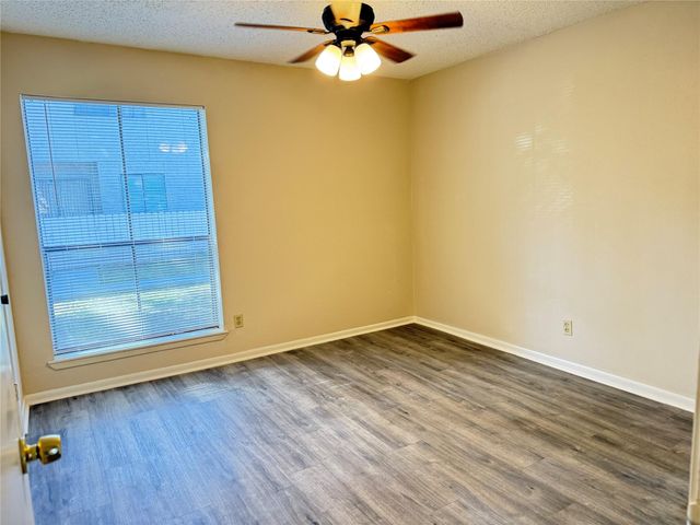 17401 Red Oak Drive 61, Houston, TX 77090