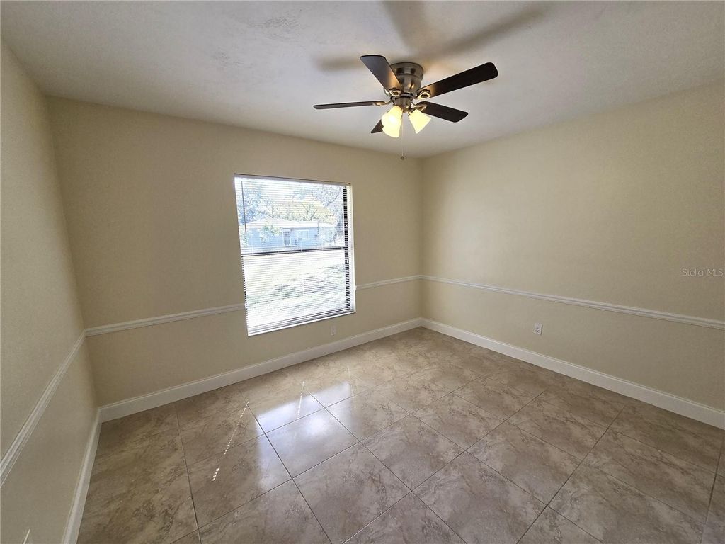 Image 12 of property listing at 1417 CORNELIA AVENUE, Sebring, FL 33870