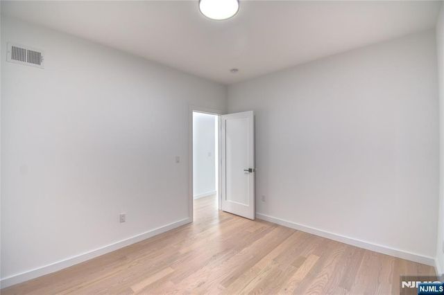 35 Henry Avenue 2nd Floor, Palisades Park, NJ 07650