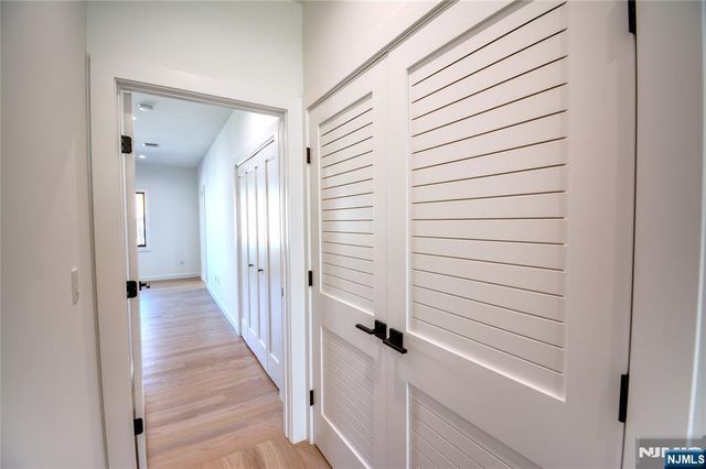 35 Henry Avenue 2nd Floor, Palisades Park, NJ 07650