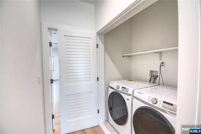 35 Henry Avenue 2nd Floor, Palisades Park, NJ 07650