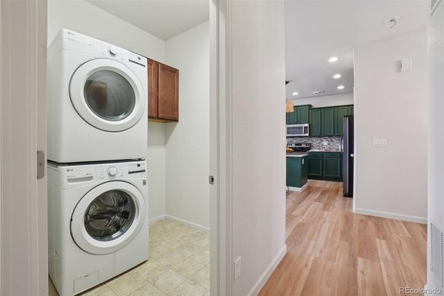 59 S Millbrook Street, Aurora, CO 80018