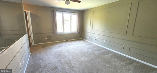 3 COLCHESTER PL, Newtown, PA 18940