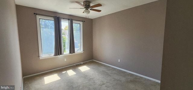 3 COLCHESTER PL, Newtown, PA 18940