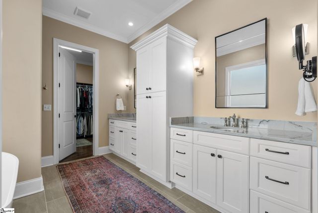 126 Chestnut Pond Lane, Simpsonville, SC 29681