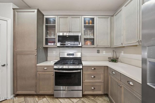 178 Stage Trail Road, Camarillo, CA 93010