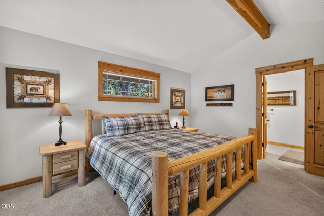 57641 Splitrock Lane 2, Sunriver, OR 97707