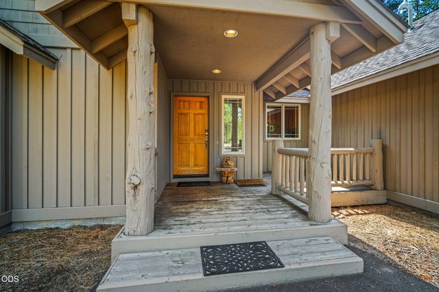 57641 Splitrock Lane 2, Sunriver, OR 97707