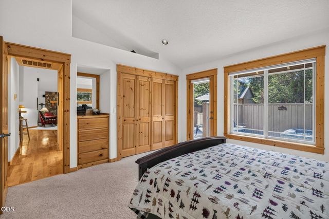 57641 Splitrock Lane 2, Sunriver, OR 97707