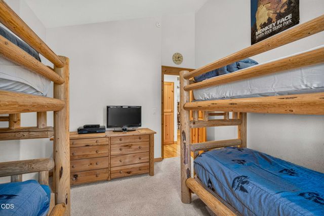57641 Splitrock Lane 2, Sunriver, OR 97707